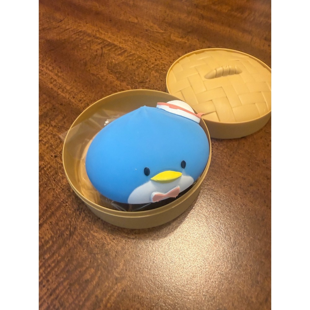 Hello Kitty Friends Mystery Squishy Dumpling Tuxedosam Glowing Edition Sanrio